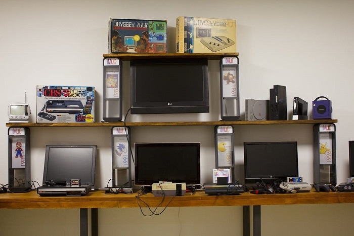 Console storiche al museo iMuC